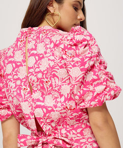 HARPER & YVE | MACEY SS TOP - FLIRTY FLOWER PINK