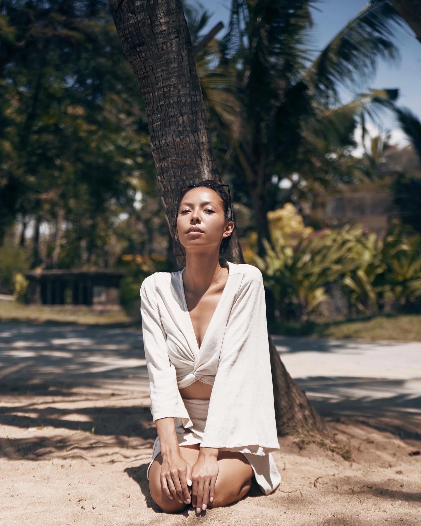 BERAWA LUXE | SOPHIE LINEN WRAP TOP - NATURAL